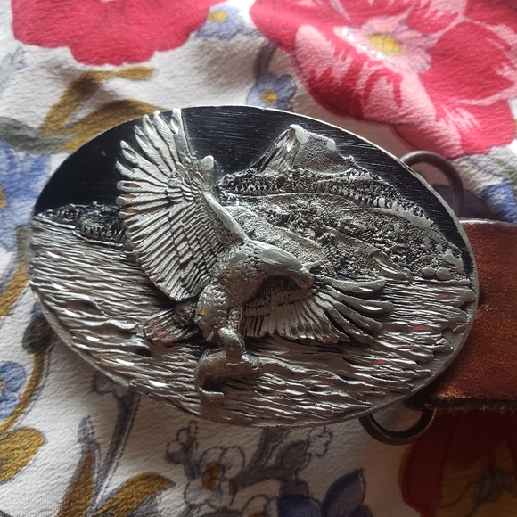 Vintage Tooled Leather Belt - Picture 2 of 8